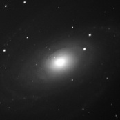 M81 - galaxie SA (UMa) 04 fvrier 2014 - T192, 90x12s 